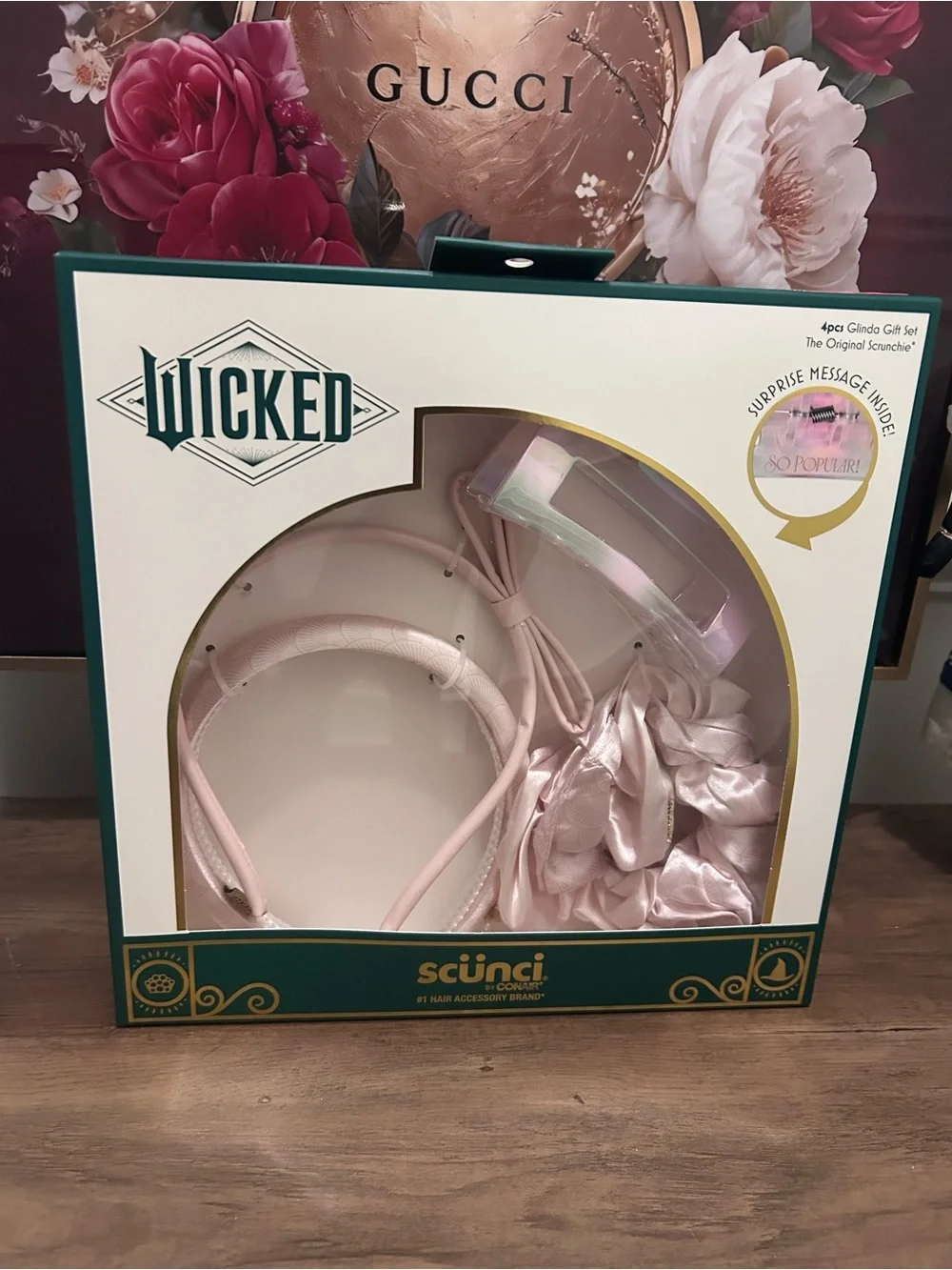 scunci x Wicked Pink Hair Accessory Set with Headbands, Claw Clip & Scrunchies